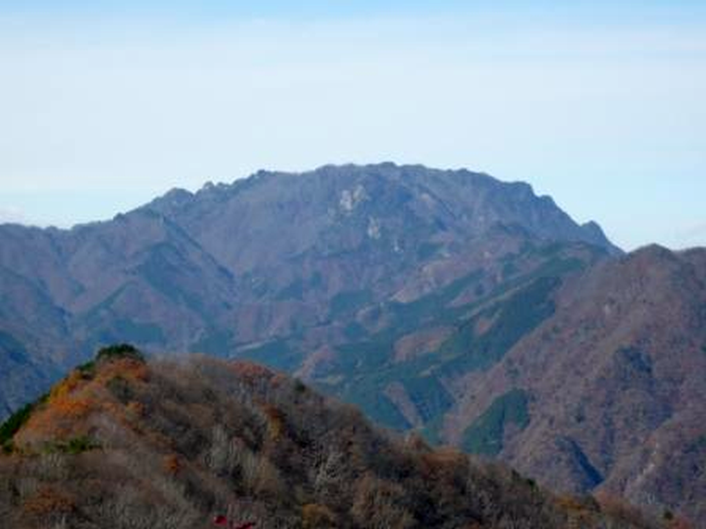 両神山