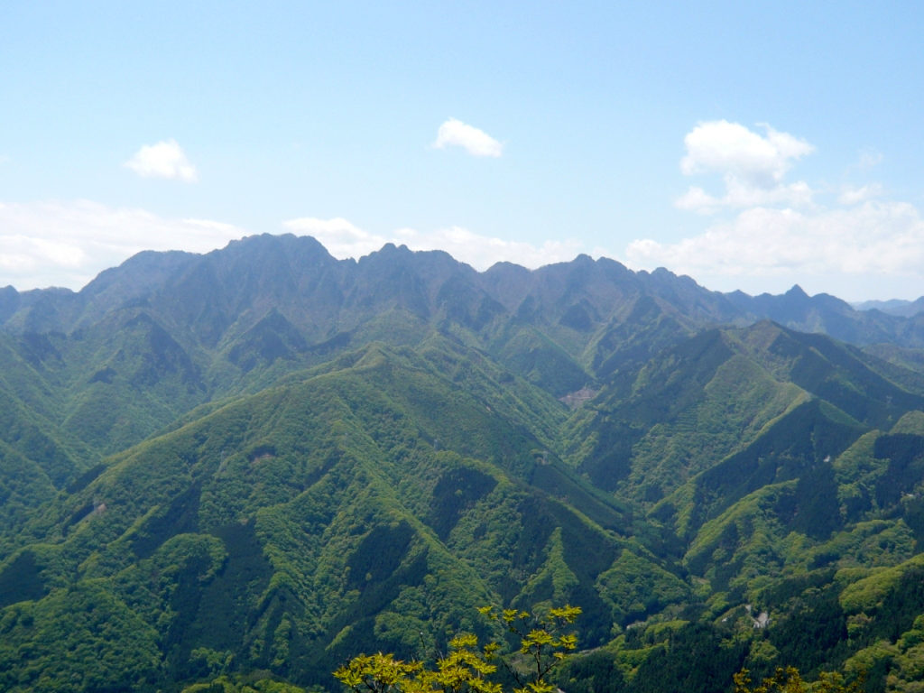 両神山