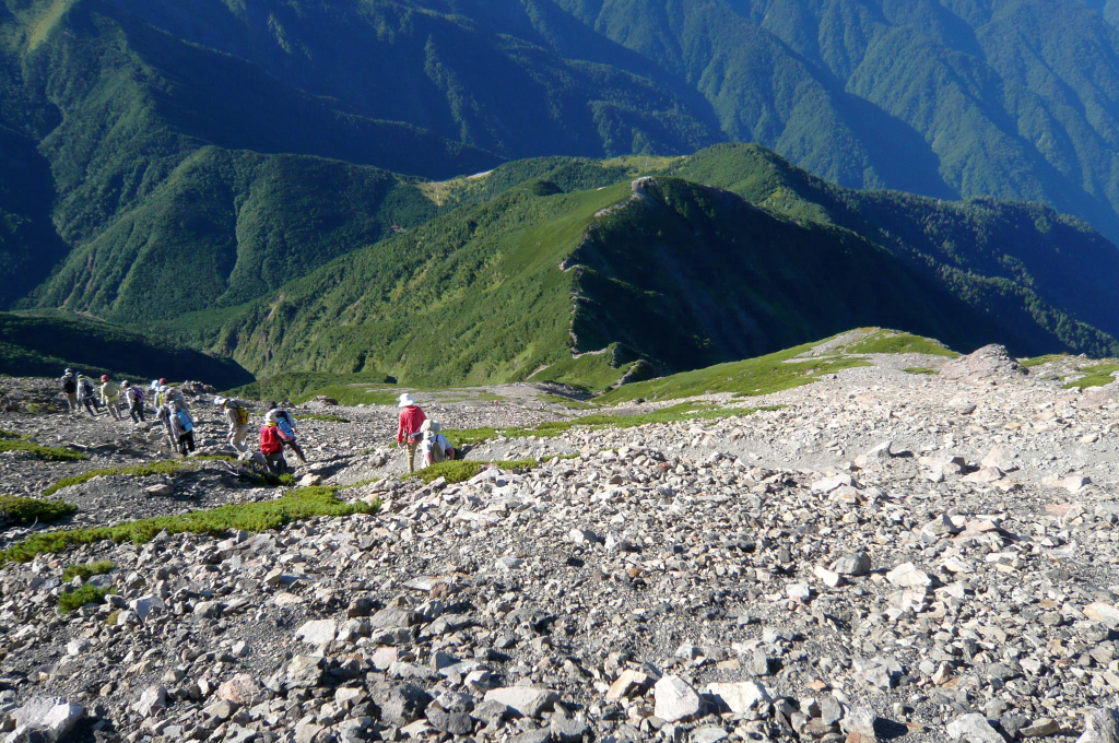 下山