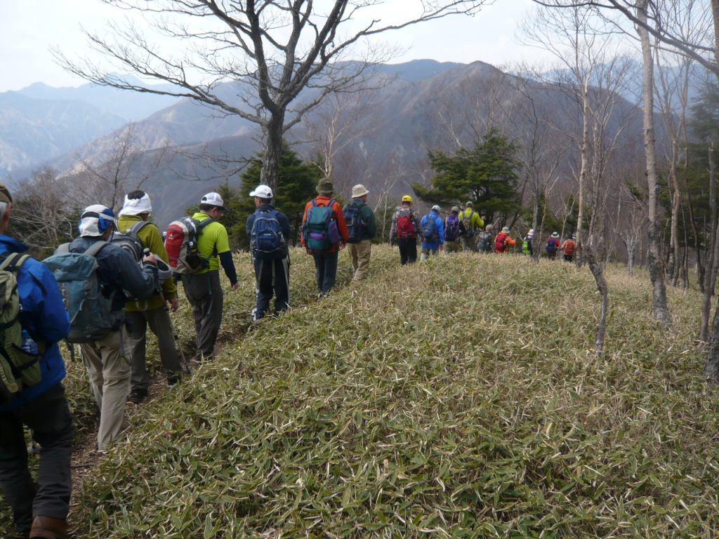  下山