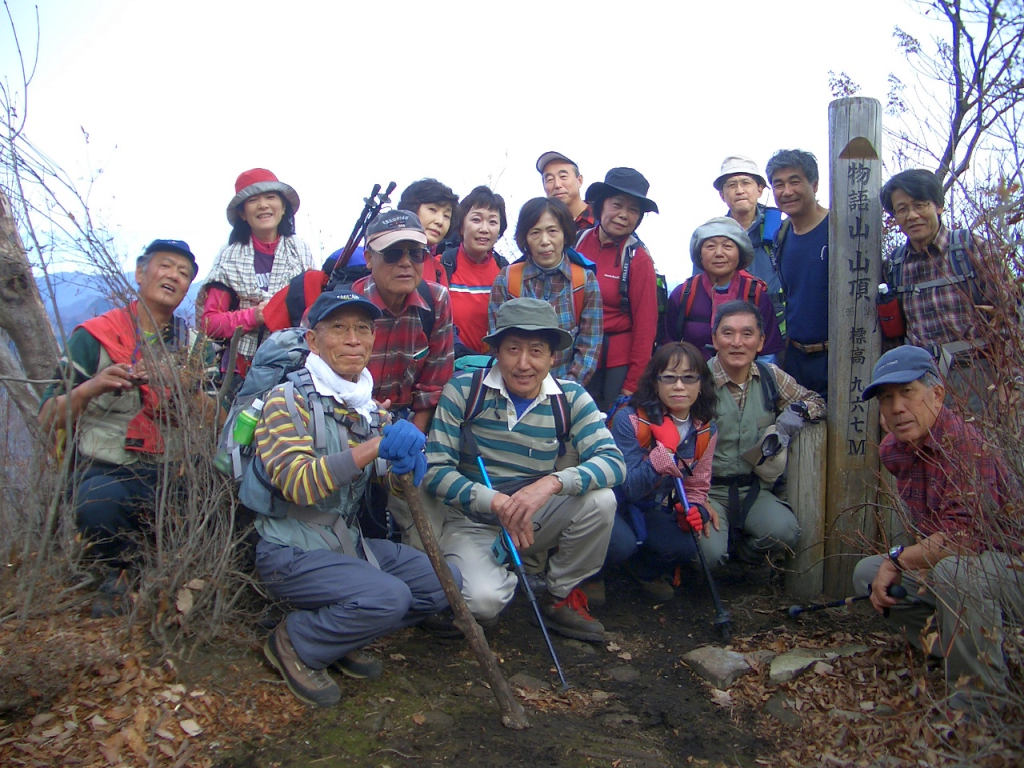  西峰山頂にて