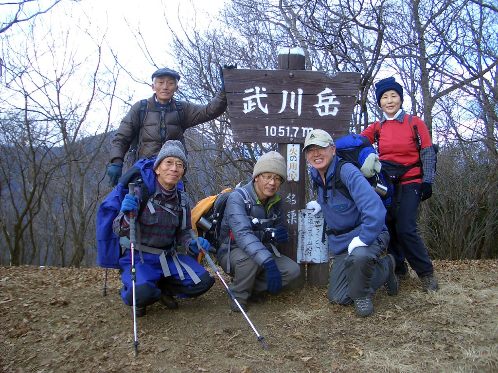 武川岳山頂にて