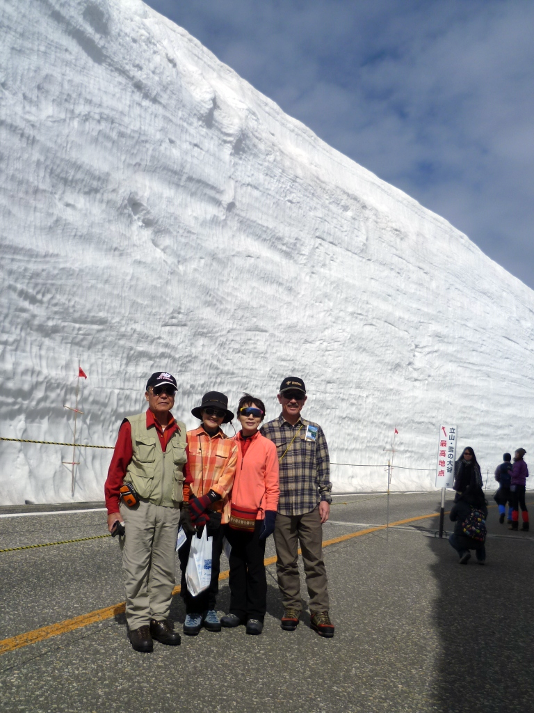  雪の回廊（１７ｍ）