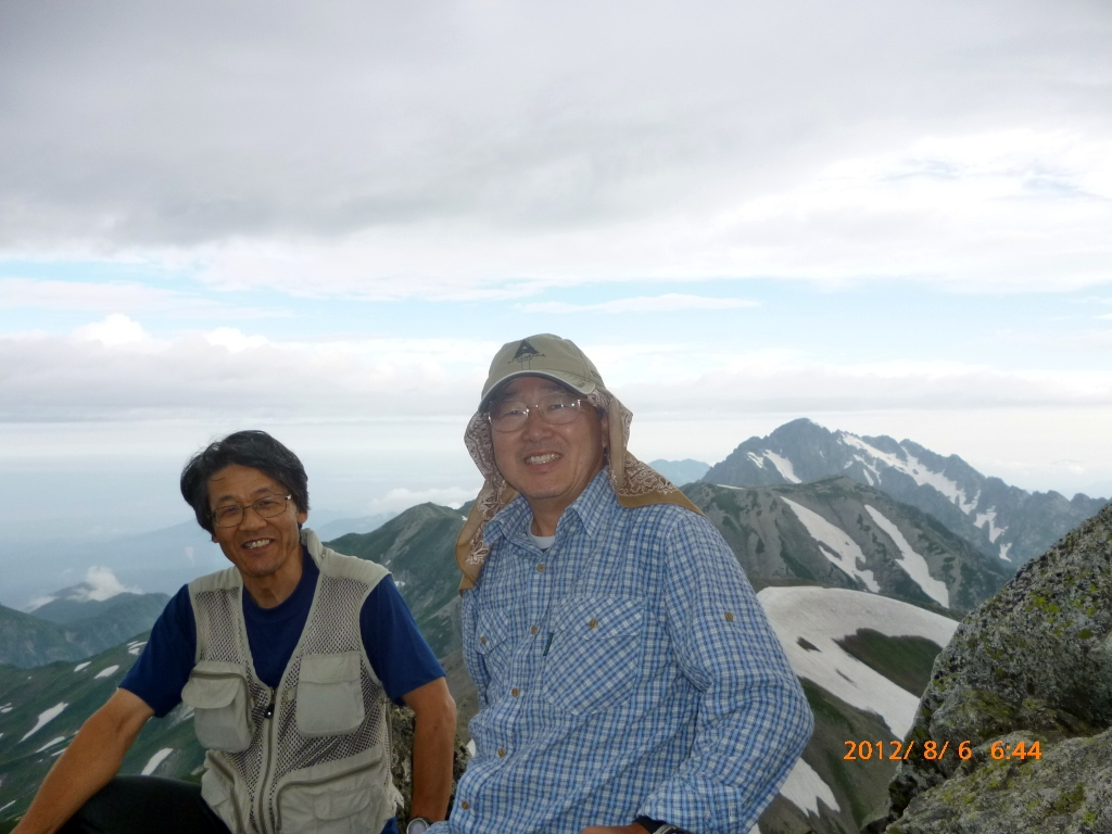  富士の折立山頂にて