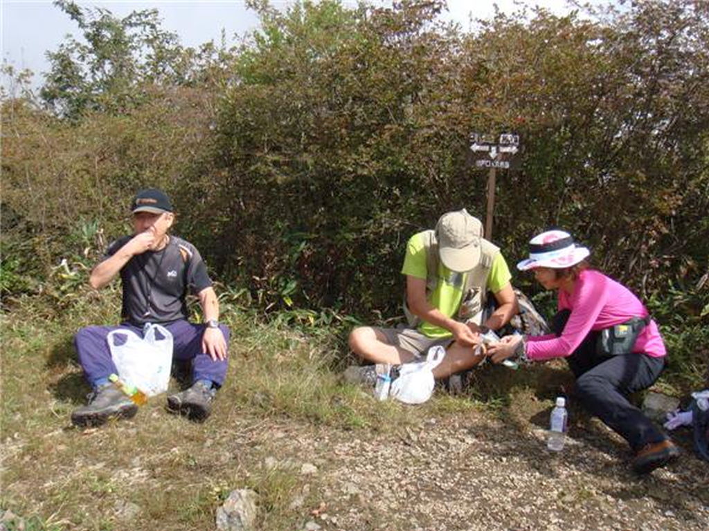  熊鷹山山頂でお昼③