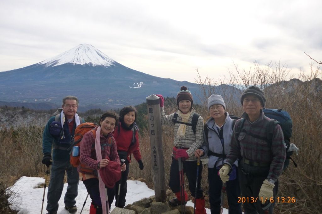  節刀ヶ岳山頂にて