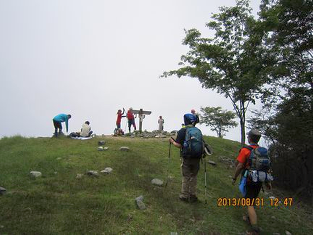 20130831 鷹巣山、もうすぐ山頂