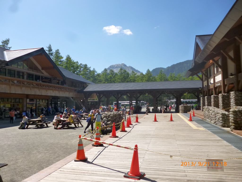  上高地、焼岳がきれいです