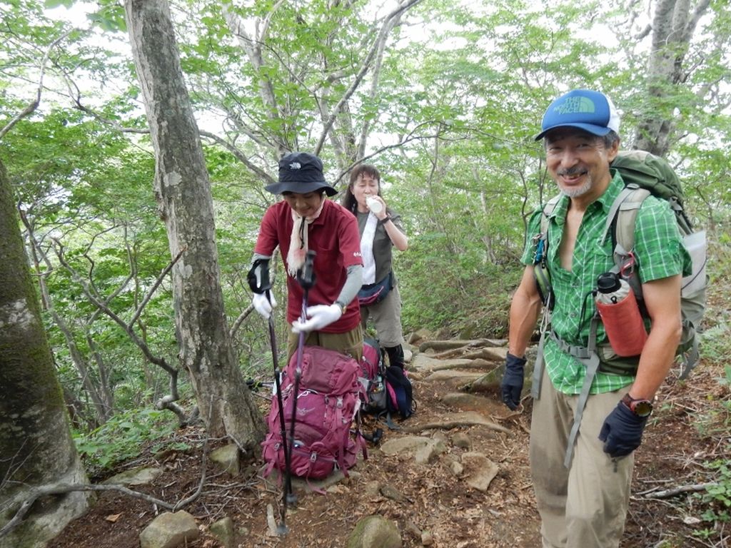 西黒尾根を登ります