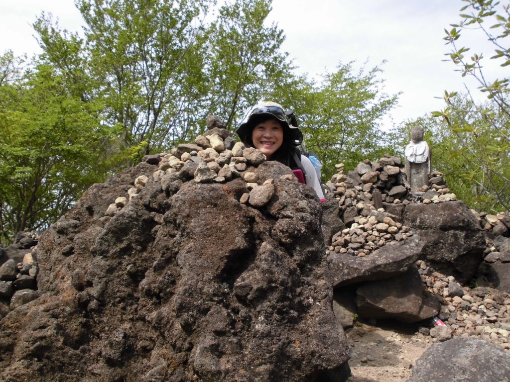 賽の河原にいた大きな小児