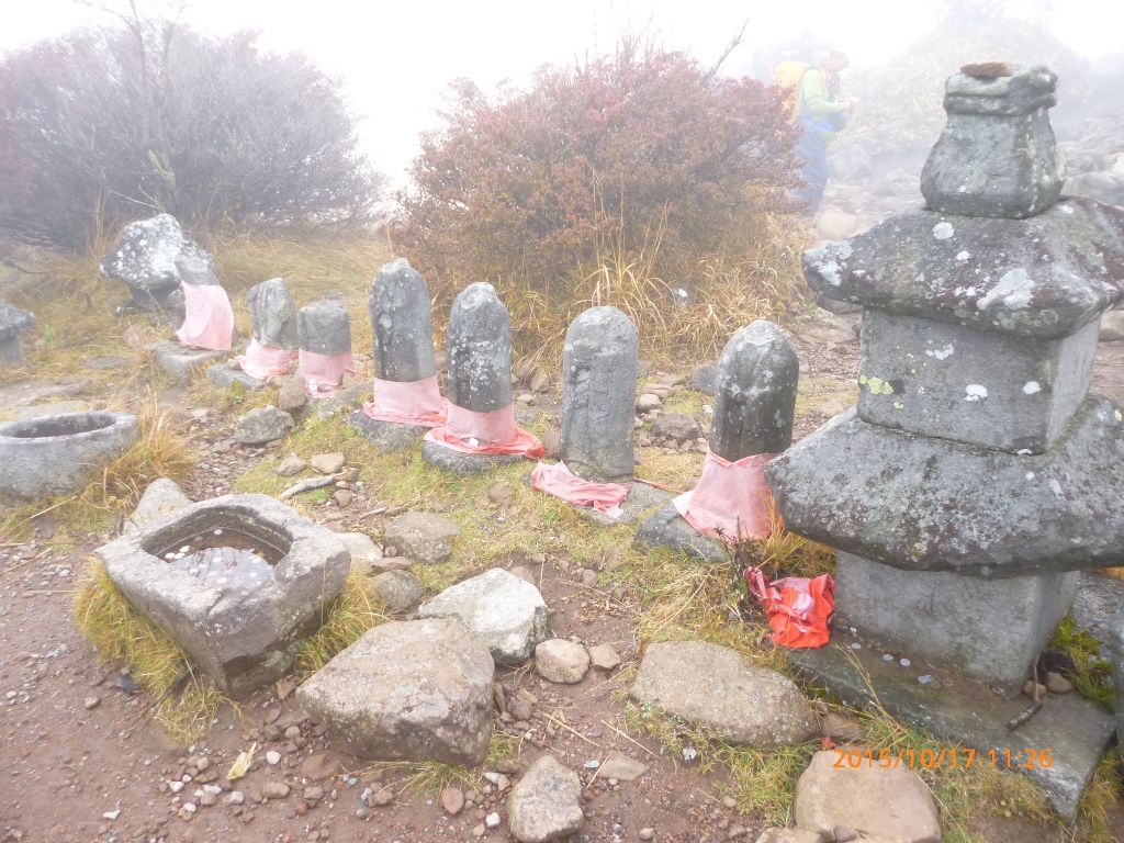 地蔵岳山頂の地蔵