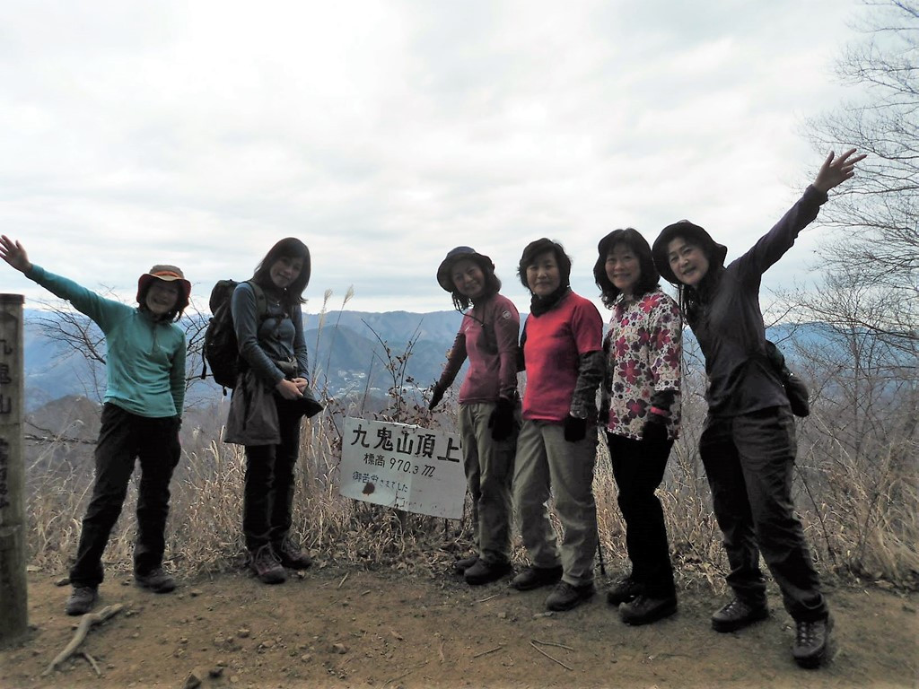 九鬼山山頂に到着。富士山はどこに？