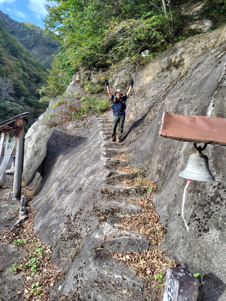 無事下山。やった！ビールだ！