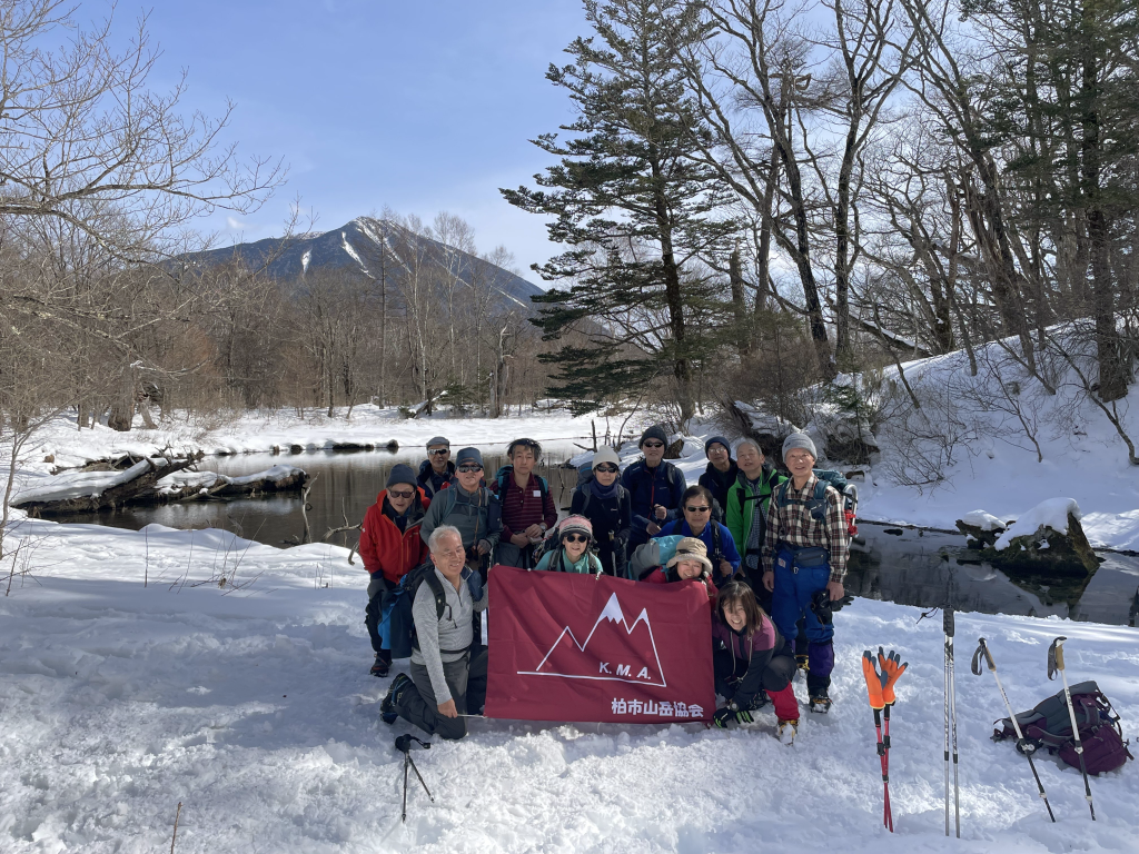 泉門池の逆さ男体山