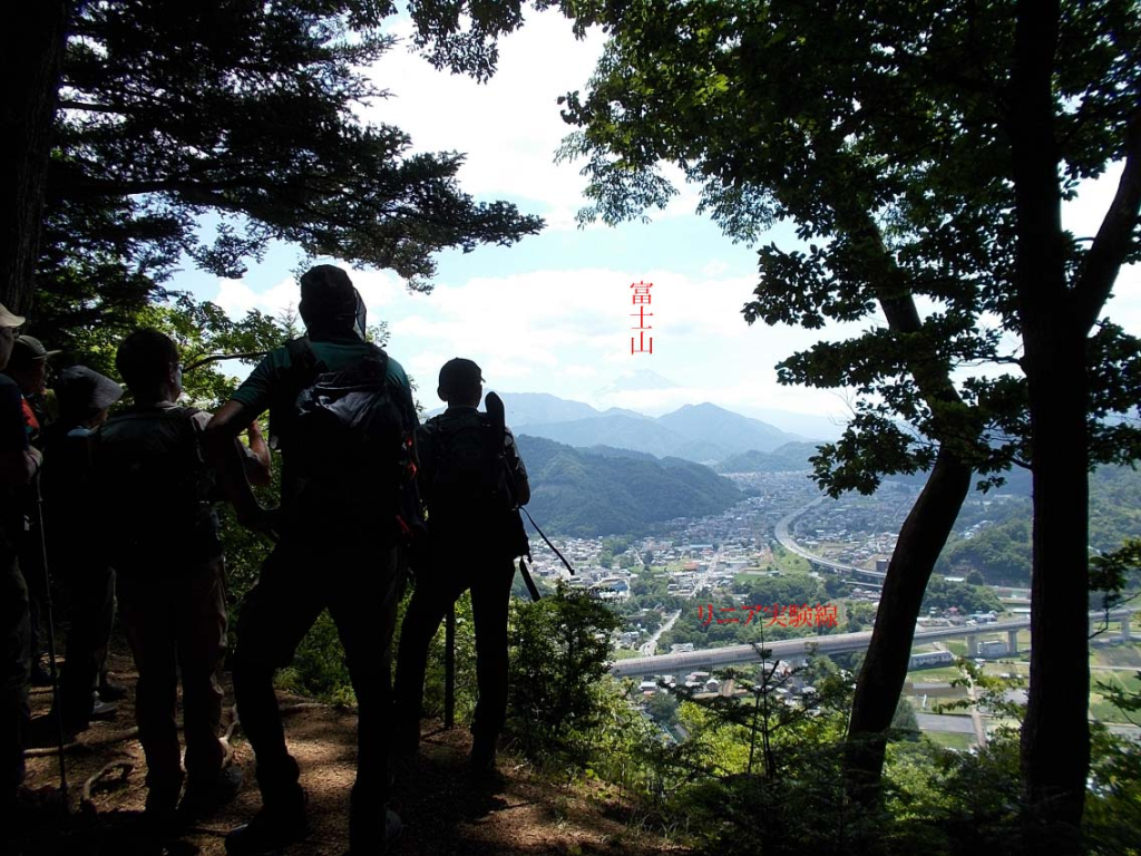 池の山コースの富士山、リニア実験線展望台