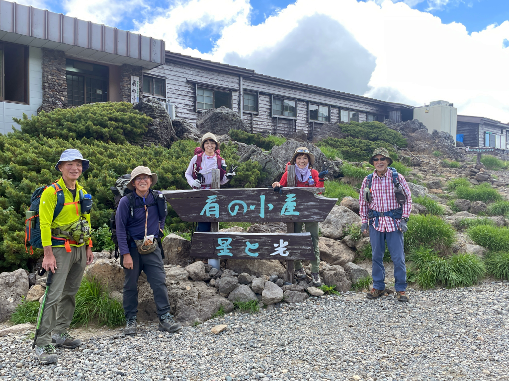 肩の小屋B班