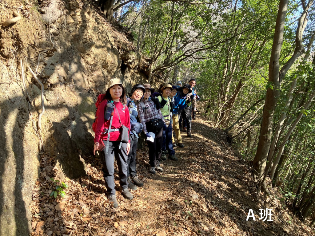 足取りも軽やかなA班