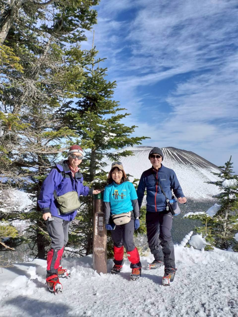 黒斑山山頂にて記念写真